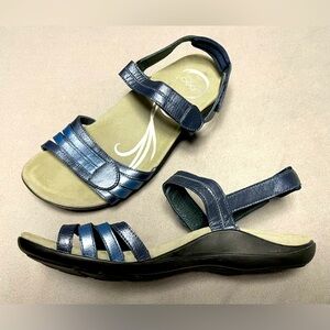 Abeo Brynn Women Ankle Strap Sandal Shoes Blue Leather Size 8 Medium